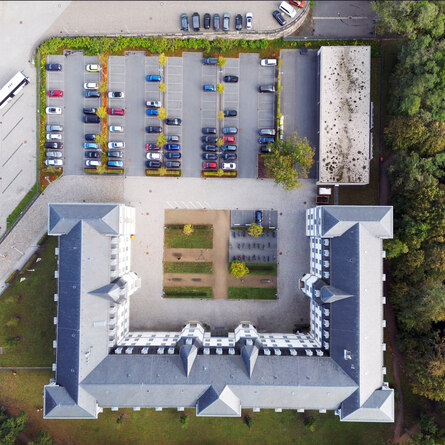 GeoSN-Gebäude, Aufnahme durch Drohne