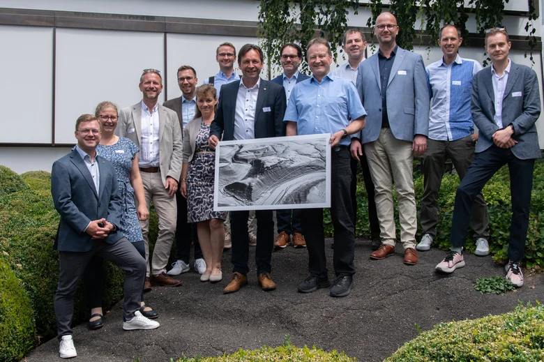 Gruppenbild der Fachexkursionsteilnehmer bei swisstopo