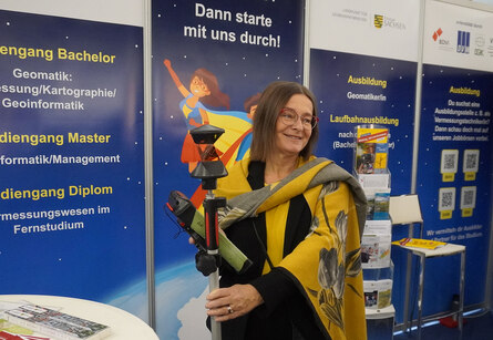 Staatssekretärin Barbara Meyer vom Sächsisches Staatsministerium für Regionalentwicklung am Messestand